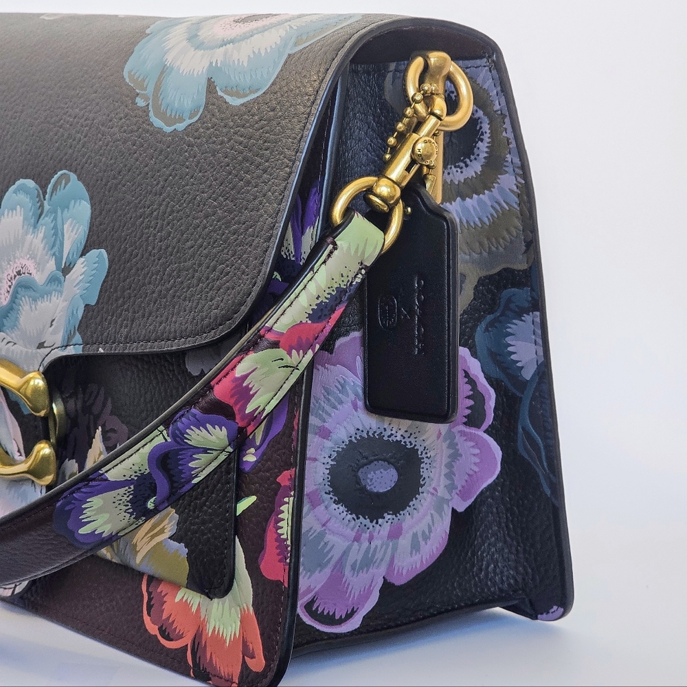 COACH X (Rare, NWT) KAFFE FASSETT TABBY PURSE✨️